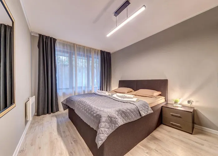 Slope Retreat At Dream View *